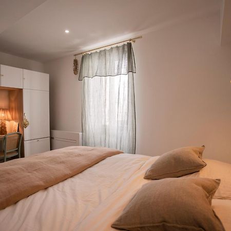 Appartement Coup De Coeur Centre Village Et Plage Climatise 3 Etoiles Terra Cigala Bandol Bagian luar foto