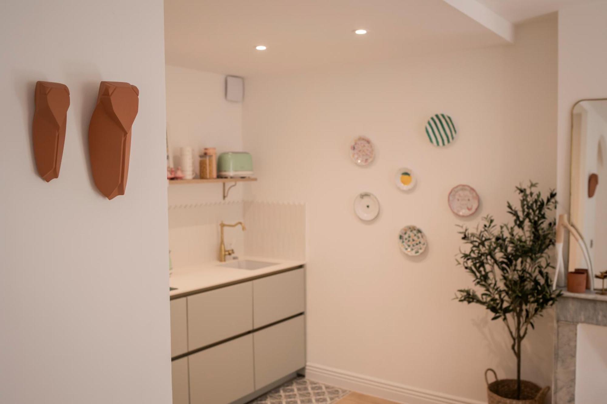Appartement Coup De Coeur Centre Village Et Plage Climatise 3 Etoiles Terra Cigala Bandol Bagian luar foto